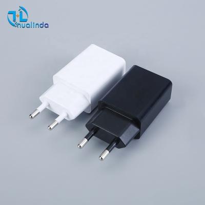 China Mobile Phone Universal White Black EU US Phone Charger 10W Quick Charger 5V 2.1A Travel wall single port USB power adapter for sale