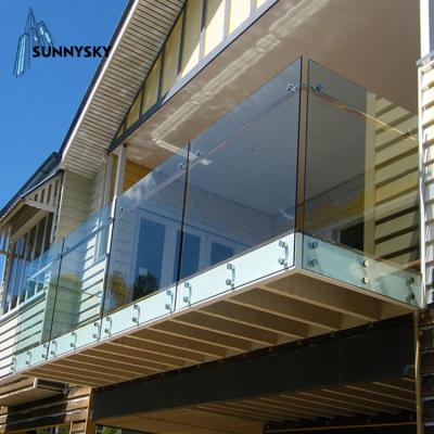 China Modern Stainless Steel Glass Clamp Frameless Glass Balustrade Railing System for sale