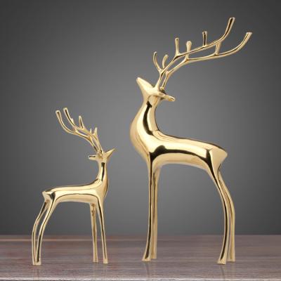 China Europe Wholesale Animal Ornaments Cute Deer Decoration Reindeer Ornaments For Office Home Decor for sale