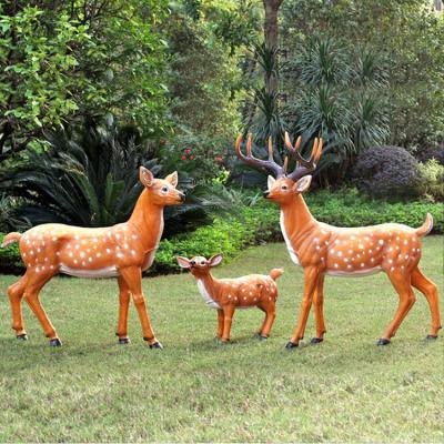 China Outdoor Europe Fiberglass Resin Sculpture Animal With Sika Deer for sale