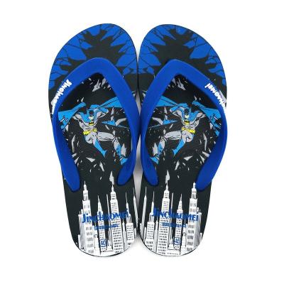 China Outer lining weight TPR material Men's Feature S Flip Flops Light Summer Slippers Fashion Trend OEM Style Wholesale Anti Spring for sale