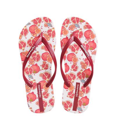 China CUSHIONING Hotmarzz flip flops women and ladies summer fashion foot wears non-slip beach platform sandals OEM slipper customization for sale