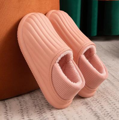 China Winter Light Weight Flat Home Warm Plush Slippers Fashion Trend Soft Comfortable Women's Plush Slippers Cotton Indoor Shoes for sale