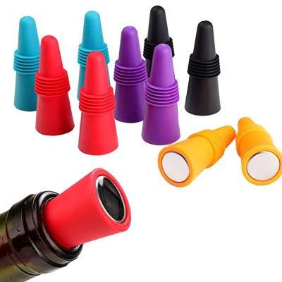 China Cute Sustainable Design Christmas Wine Bottle Stoppers Airtight Wine Stopper Accessories for sale