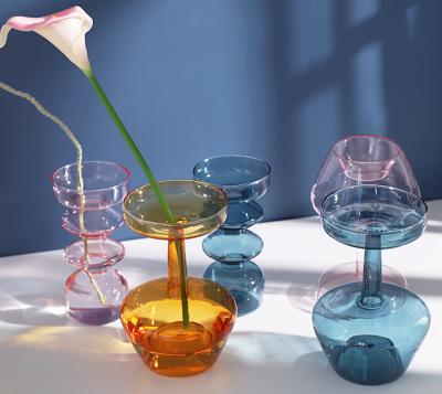 China Minimalist Unique Modern Nordic Clear Small Indoor Decor Reuse Borosilicate Hand Blown Decorative Vase Glass Flower for sale