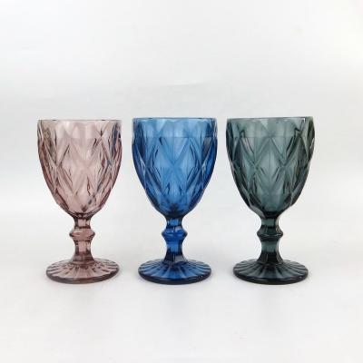 China Customized 310ml Multifunctional Vintage Diamond Embossed Pattern Round Elegant Reusable Colored Wine Glasses Wholesale for sale