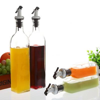 China Wholesale Frying Oil Kitchen Accessories Cooking Tools Soy Sauce And Vinegar Leakproof Glass Oil Bottles 250ml 500ml With Wooden Rack for sale