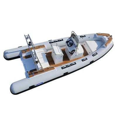 China Hot sale 580 fiberglass boats fiberglass fishing fishing boat rib boat gear surfing for ocear water for sale