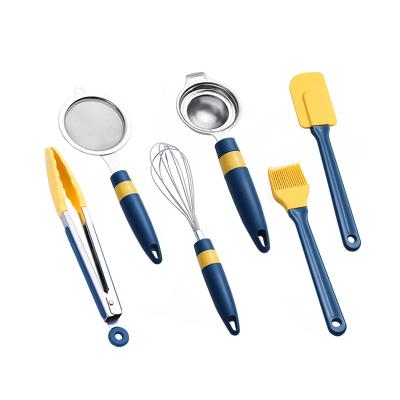 China Sustainable Kitchen Cookware Set Food Steak Tongs Flour Filter Beater Egg Whites Separator Spatula Skimmer Oil Brush Cooking Tools for sale