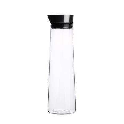 China Soda Water Bottle Stainless Steel Lid Juice Beverage Dispenser Jug Lemonade Kettle Drinkware Home Bar Viable Thickened Glass Supplier for sale