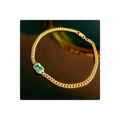 China Vintage Haute Couture Jewelry Classic Inlaid 0.38 Carat Natural Emerald Green Diamond 0.5ct 18k Gold Bracelets for sale