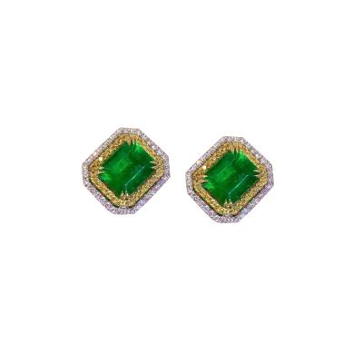 China FASHIONABLE 18K Emerald Diamond Earrings! 4.52ct green diamond 0.64ct weight 5g! for sale