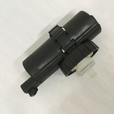 China Automotive industry diesel fuel lift pump RE509530 RE505825 for tractor 6310 6410 6510 6610 6810 6520L 7220 3800 7320 7420 7520 for sale