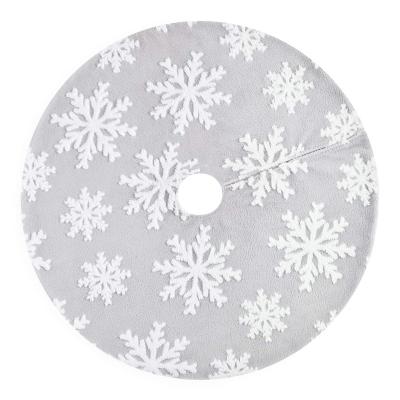 China Tree Mat Skirts, Plush Snowflake Christmas Tree Decoration 2021Christmas Tree SkirtXmas Skirt For Xmas PartyNew Year Decoration for sale