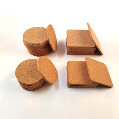 China Nature Viable Wholesale 90*90*5mm Color Drink Cork Place Mat And Empty Customized Cork Coaster for sale