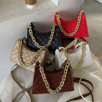 China New Designer Fashion Luxury Pink Women Chain PU Leather Handbags Portable Female Shopping Travel Stitched Chain Bags for sale