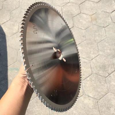 China Wood / Metal Processing PCD / TCT Sliding Scoring Saw Blade Saw Blade High Precision Circular Saw Blade for sale