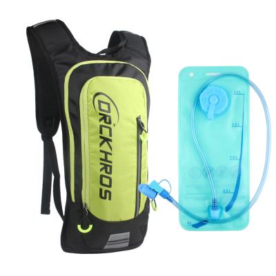 China Others 2021 Factory Direct Outdoor Travel Hydration Backpack Water Bag Cycling Recycling Sports Water Bag 2L for sale