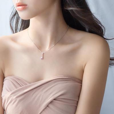 China 925 Silver Jewelry Female Giraffe Deer Necklace Romantic Cute Solid Dangling Clavicle Silver Chain for sale