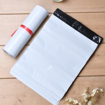 China Lightweight Water-Resistant and Postage-Saving Recyclable Plastic Mailing Envelopes, Self-Seal Adhesive Courier Bags for sale