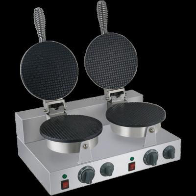 China Hot Selling Fat Chef Double Head Electric Waffle Oven Round Waffle Maker Ice Cone Maker for sale