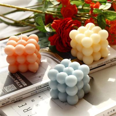 China Birthdays Wholesale Hot Selling Decorative Soy Wax Candles Strong Relaxing Vanilla Scented Bubble Candles Rubik's Cube Shape for sale