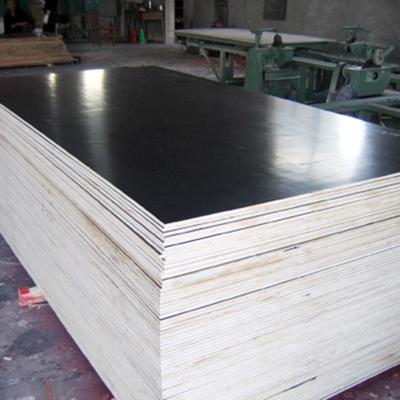 China 18mm Bp Poplar Exterior Core Phenolic Film Faced Plywood For Concrete Formwork for sale