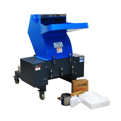 China Garment Shops Popular Industrial Plastic Granulator PC800 For Injection Machine for sale