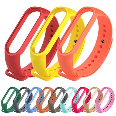 China Fanshion New In Running Silicone Strap For Original MI Band 6 Smart Band Replacement Miband 5 6 5 Nfc Strap Watch Accessories for sale