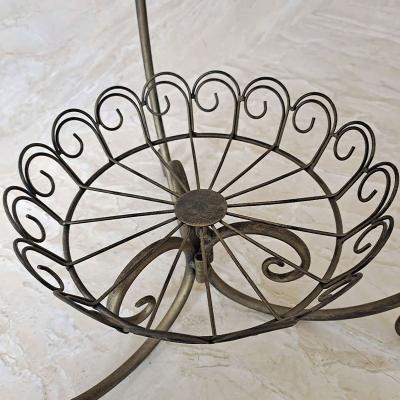 China Simple Home Decor Metal Powder Coated Gold Modern Display Indoor and Outdoor Flower Plant Stand Flower Pots Planter Stand for sale