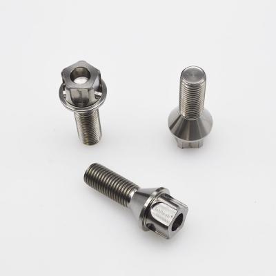 China M12*1.5 Car Automotive Titanium Natural Color Gr5 Wheel Hub Anti-theft Titanium Bolts With Titanium Anti-theft Keys for sale