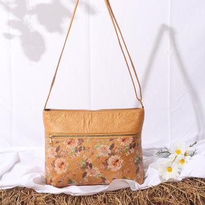 China Custom Fashion Factory Vintage Kraft Cross - Body Bag Shoulder Bag Zipper Printed Adjustable Strap Cross - Body Bag For Lady for sale