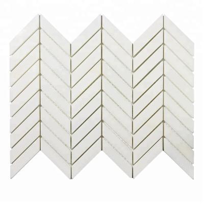 China Modern White Marble Flooring Design With A Shed Herringbone Mosaic Slab for sale