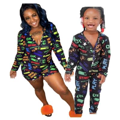 China Best Quality Breathable Wholesale V-Neck Sleepwear Causal Onesie Mommy and Me for sale