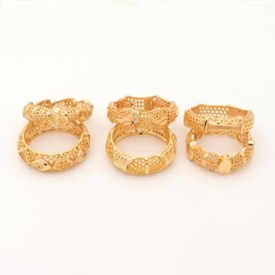 China CLASSIC Embossing Design Hollow Rings For Woman Girls Party Wedding 24k Gold Plated Jewelry for sale