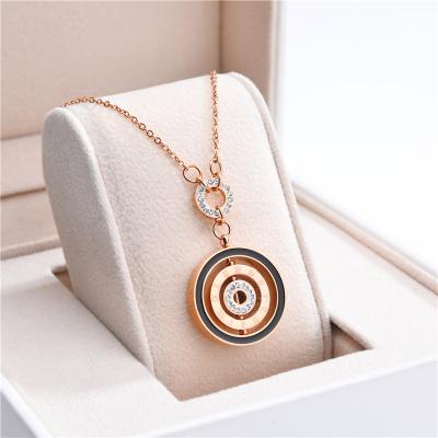 China High Quality Zircon Plated Diamond Stainless Steel Necklace Rose Gold Personalized Interlocking Round High Quality Gold Necklace for sale