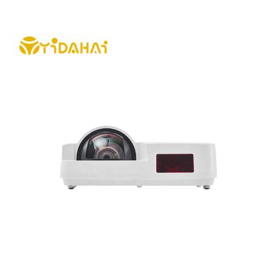 China Pico YIDAHAI UHP02 Lecture School Use 3700 ANSI Lumens 3LCD 1080P XGA Throw Ultra Short Projector Education School Use Proyector for sale