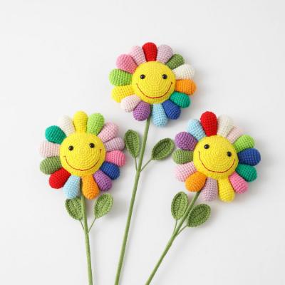 China 2023 new design woolen iridescence heronsbill bouquet handmade home decoration or gift rainbow sunflower crochet bouquet for sale