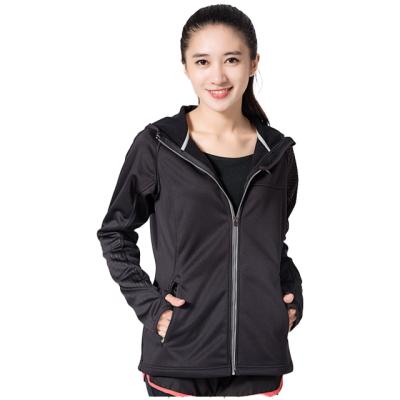 China Breathable Fashion Womens Softshell Outdoor Jacket With Hood for sale