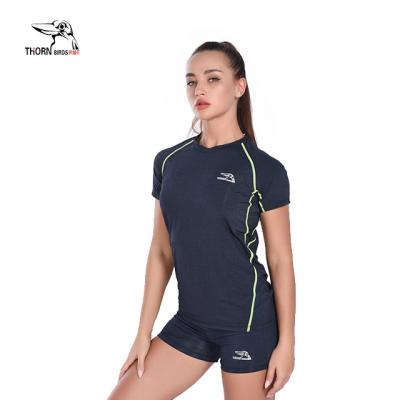 China Gym Fitness Women Breathable Comfortable Breathable Tracksuit Black Training Wear for sale