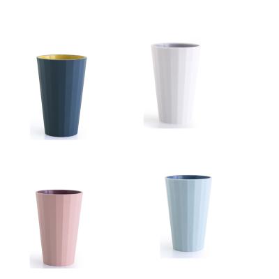 China Two Color Viable Cheap Striped Plastic Cups for sale