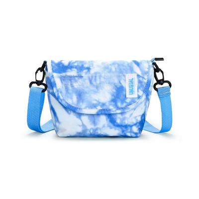 China Fashion and Latest Trendy Messenger Bag Ladies Street Fashion Shoulder Bag Wild Dye Tiing Gradient Shoulder Bag for sale