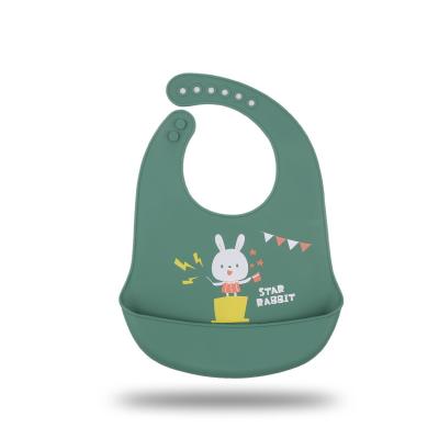 China Newest Baby Bib Waterproof Silicone Food Grade Silicone Washable Baby Bib Free With Food Catcher for sale