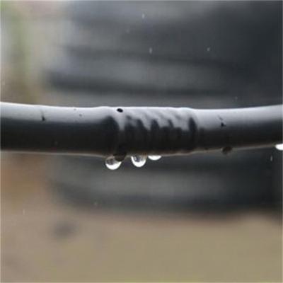 China Cylinder Factory Direct Sales Anti Aging PE Inlaid Drip Irrigation Tube for sale