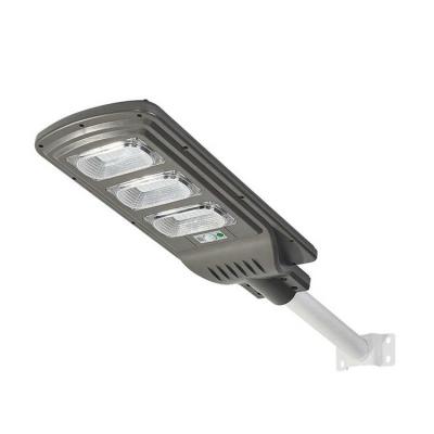 China 300W 400W 500W Outdoor Waterproof IP65 LED Lamp List Solar Street Light with CCTV Camera for sale