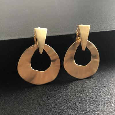 China KITI New Trend Metal Round FASHION Geometric Ear Cut Jewelry Non Pierced Earrings for sale