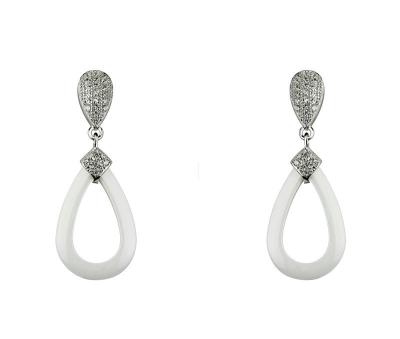 Chine Boucles d'oreille en céramique de larme blanche avec 925 argent sterling, forme CSE0545 de poire à vendre