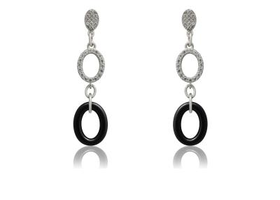 Chine 925 boucles d'oreille en céramique en céramique ovales d'argent sterling noires et blanches pour l'engagement, CSE0636 à vendre