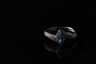 China Silver CZ Engagement Rings for sale