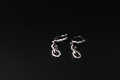 Chine Boucles d'oreille argentées de la calebasse 925 avec D.C.A. CZ blanche pour le cadeau, rhodium plaquant IE1399 à vendre